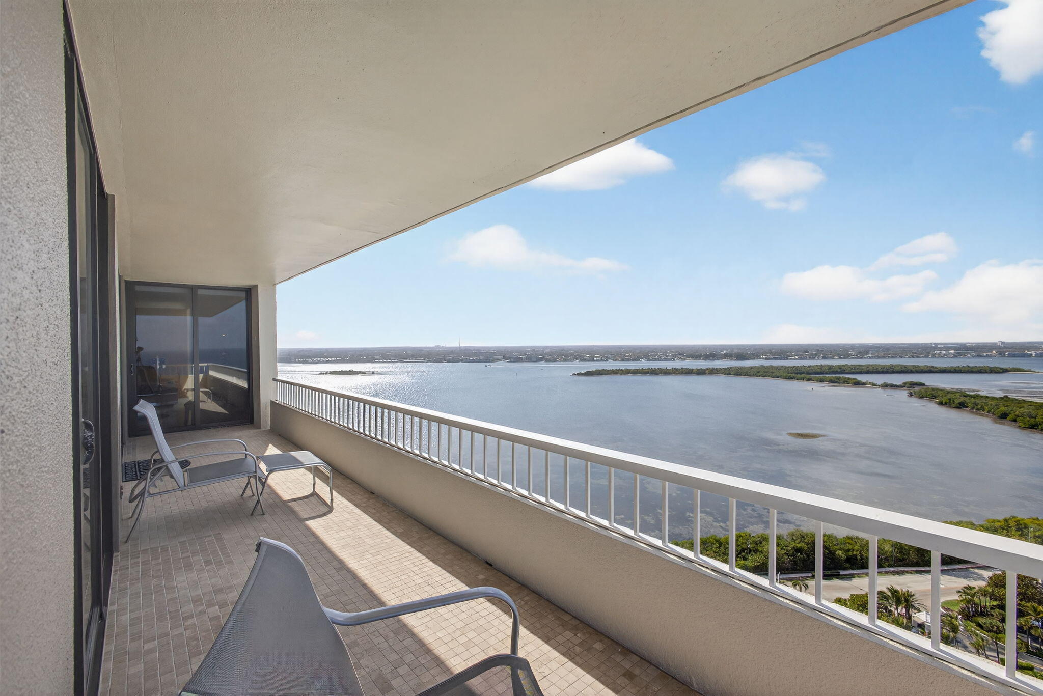 5510 N Ocean Drive 26c