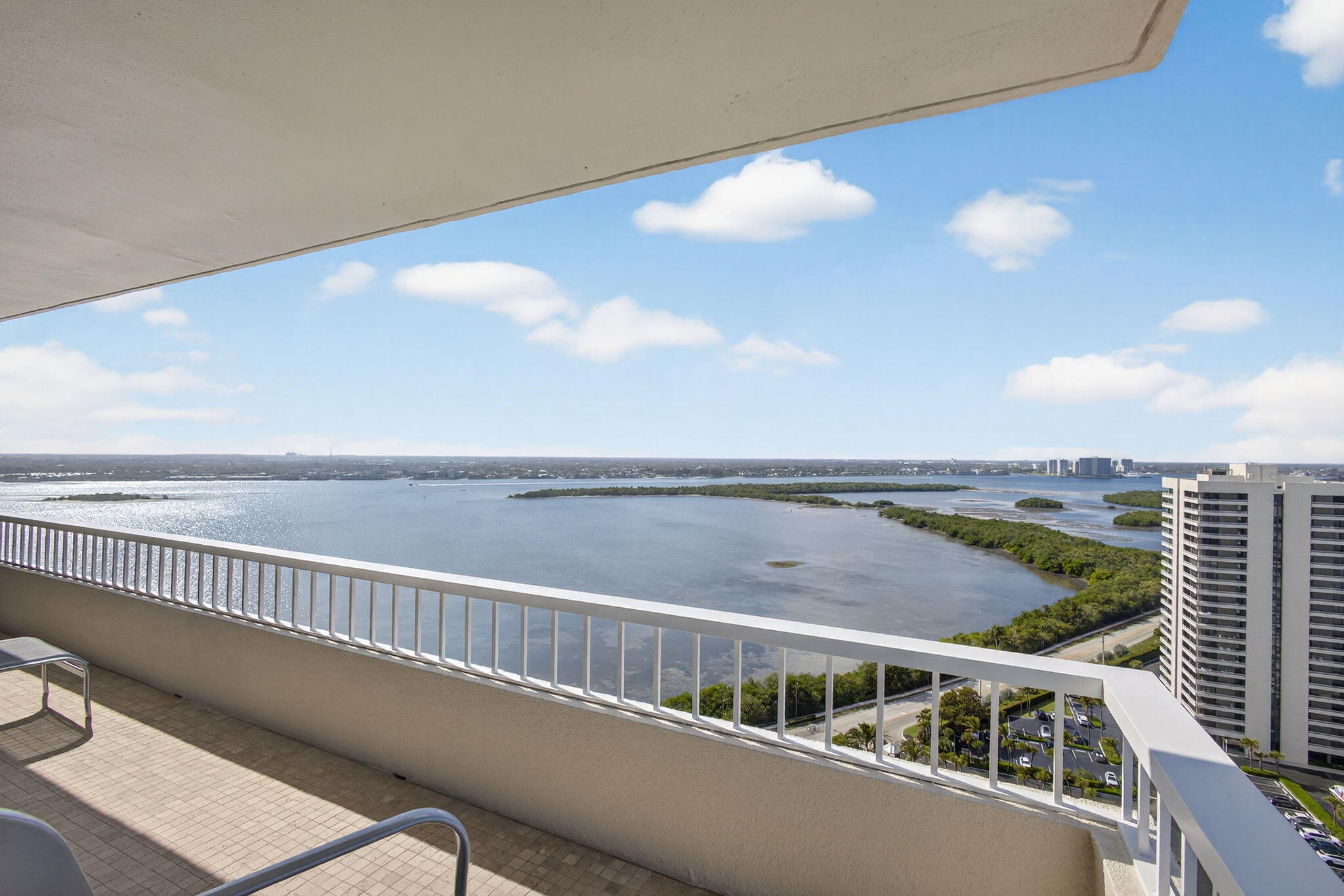 5510 N Ocean Drive 26c