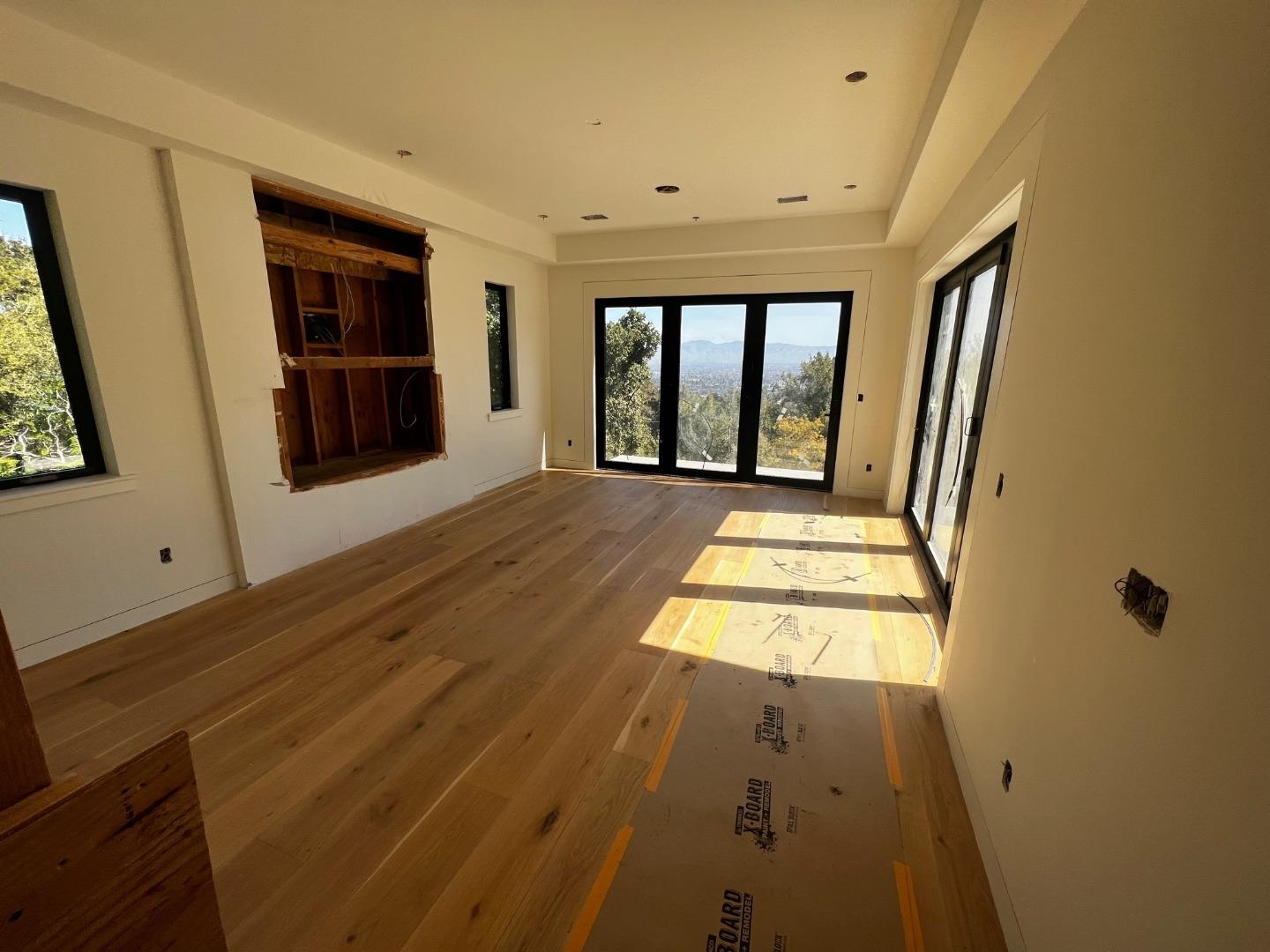 19042 Overlook Road