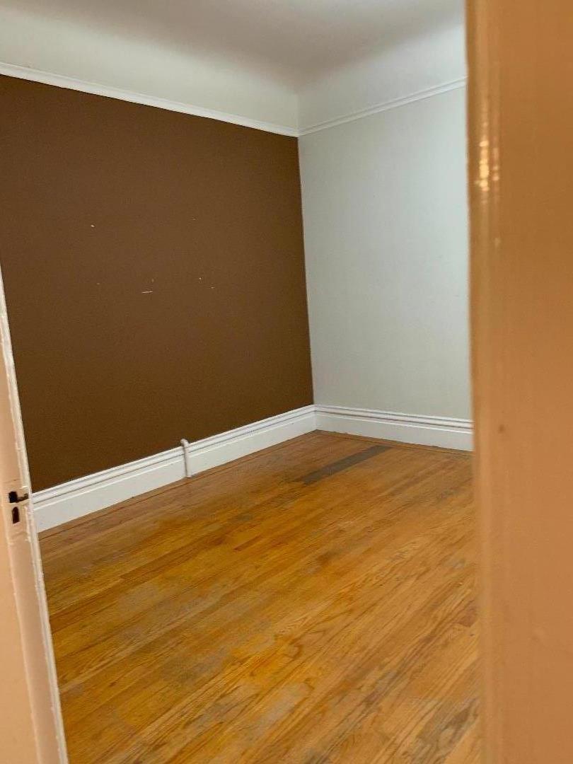 18-22 Sanchez Street