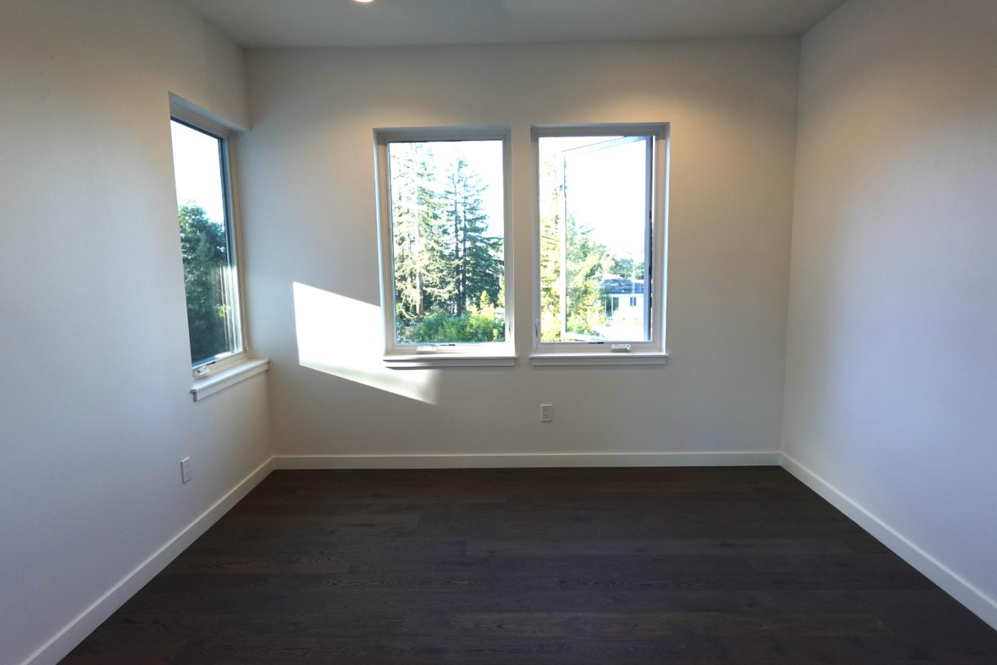 10 Cardinal CT