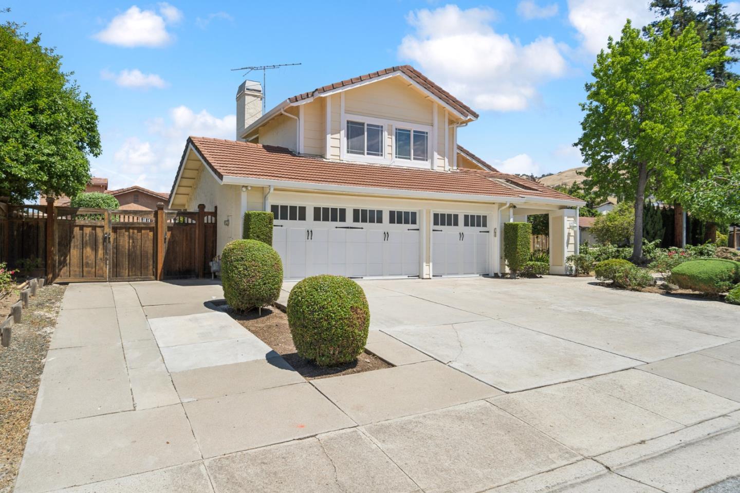 3473 Ambum AVE