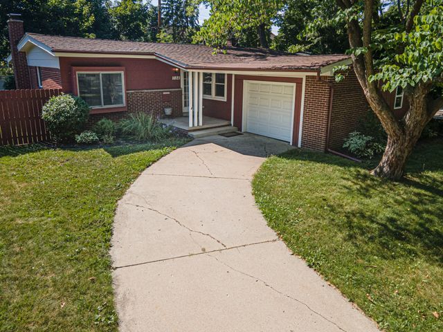 1021 NORWICH Drive
