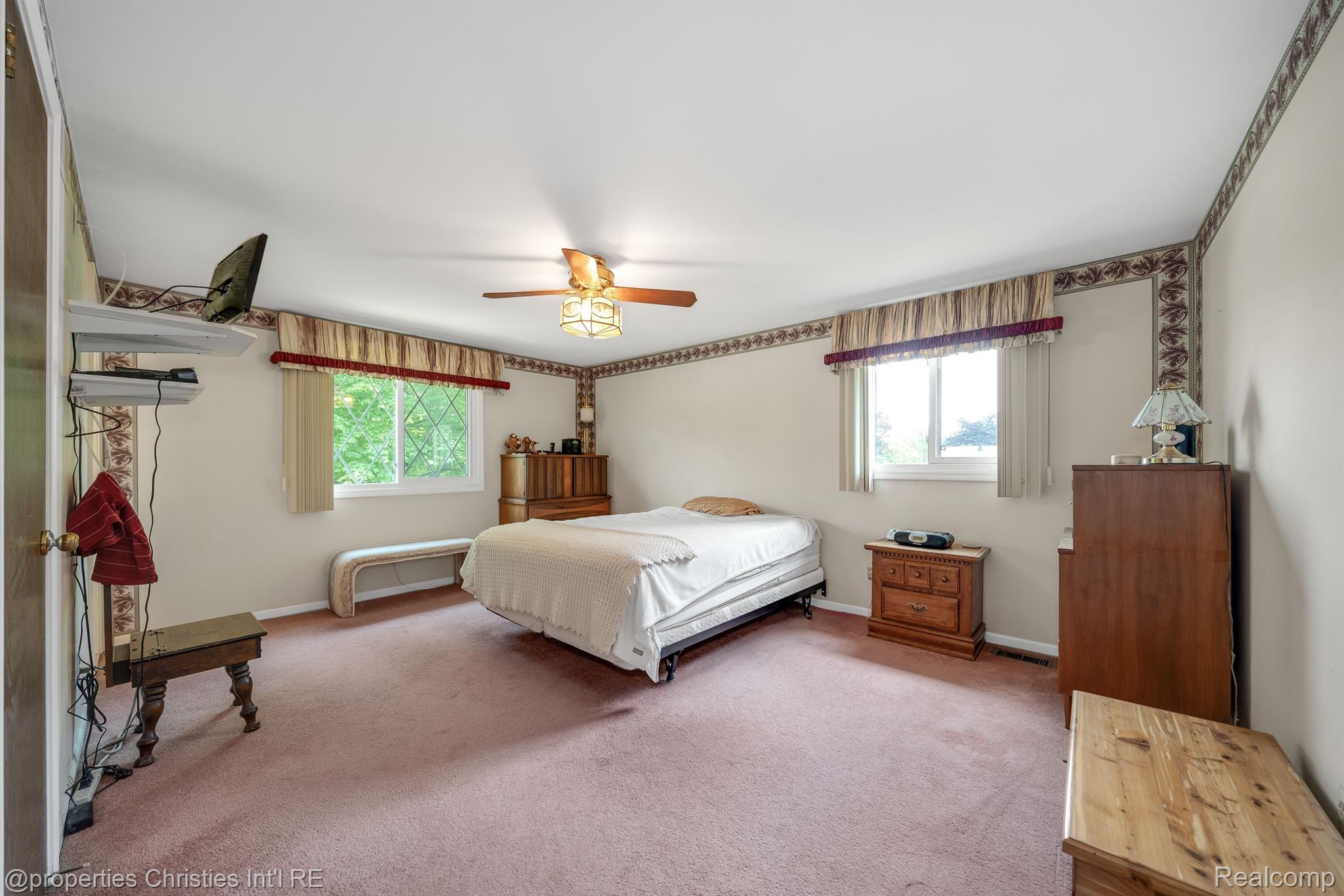 35439 NORTHGATE Drive