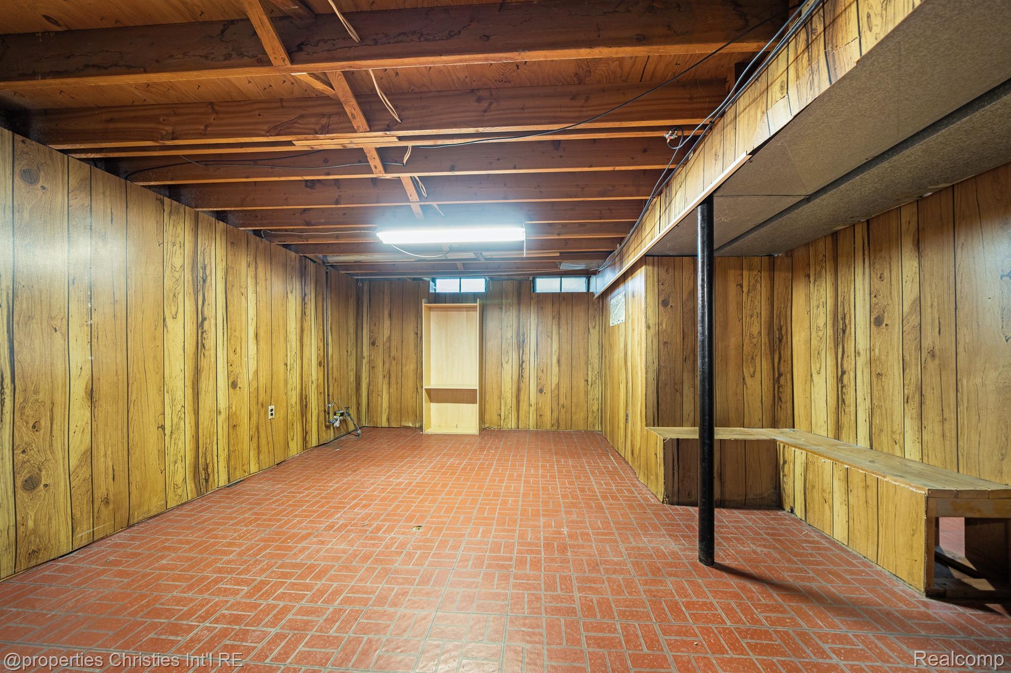 2369 PARIS Drive