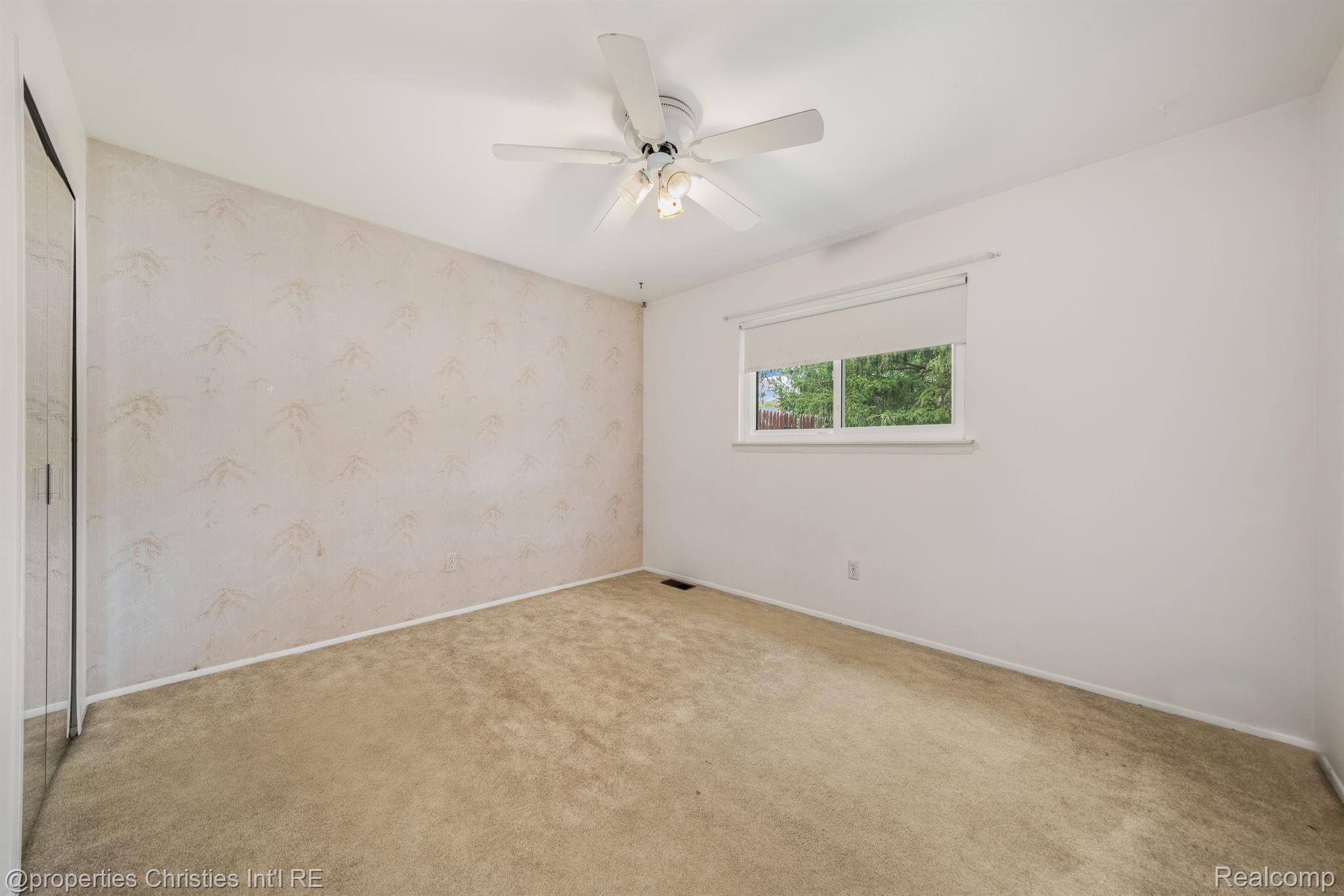 2369 PARIS Drive