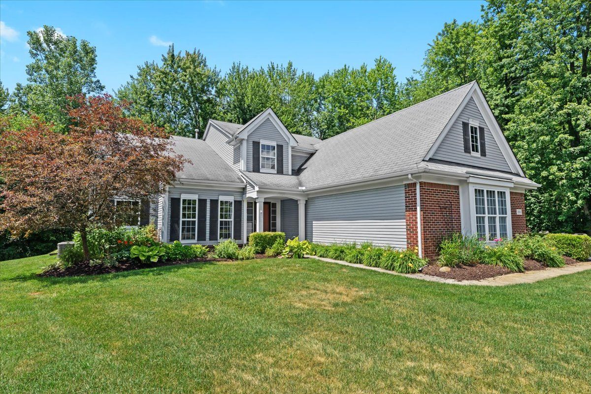 854 WEEPING WILLOW Drive