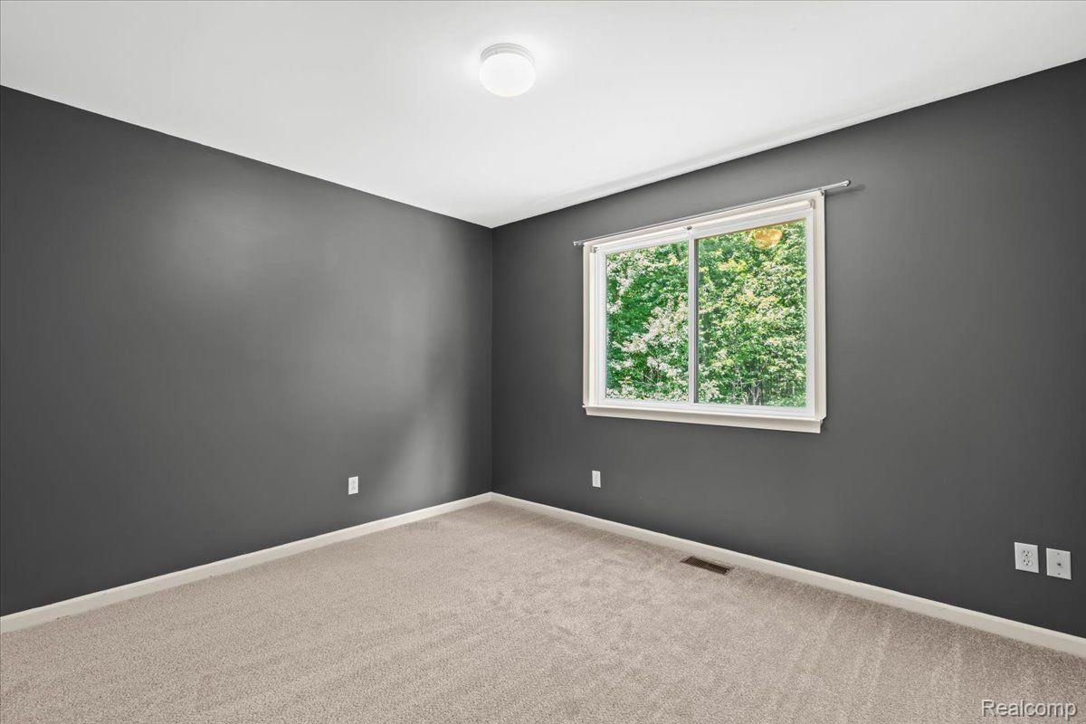 854 WEEPING WILLOW Drive