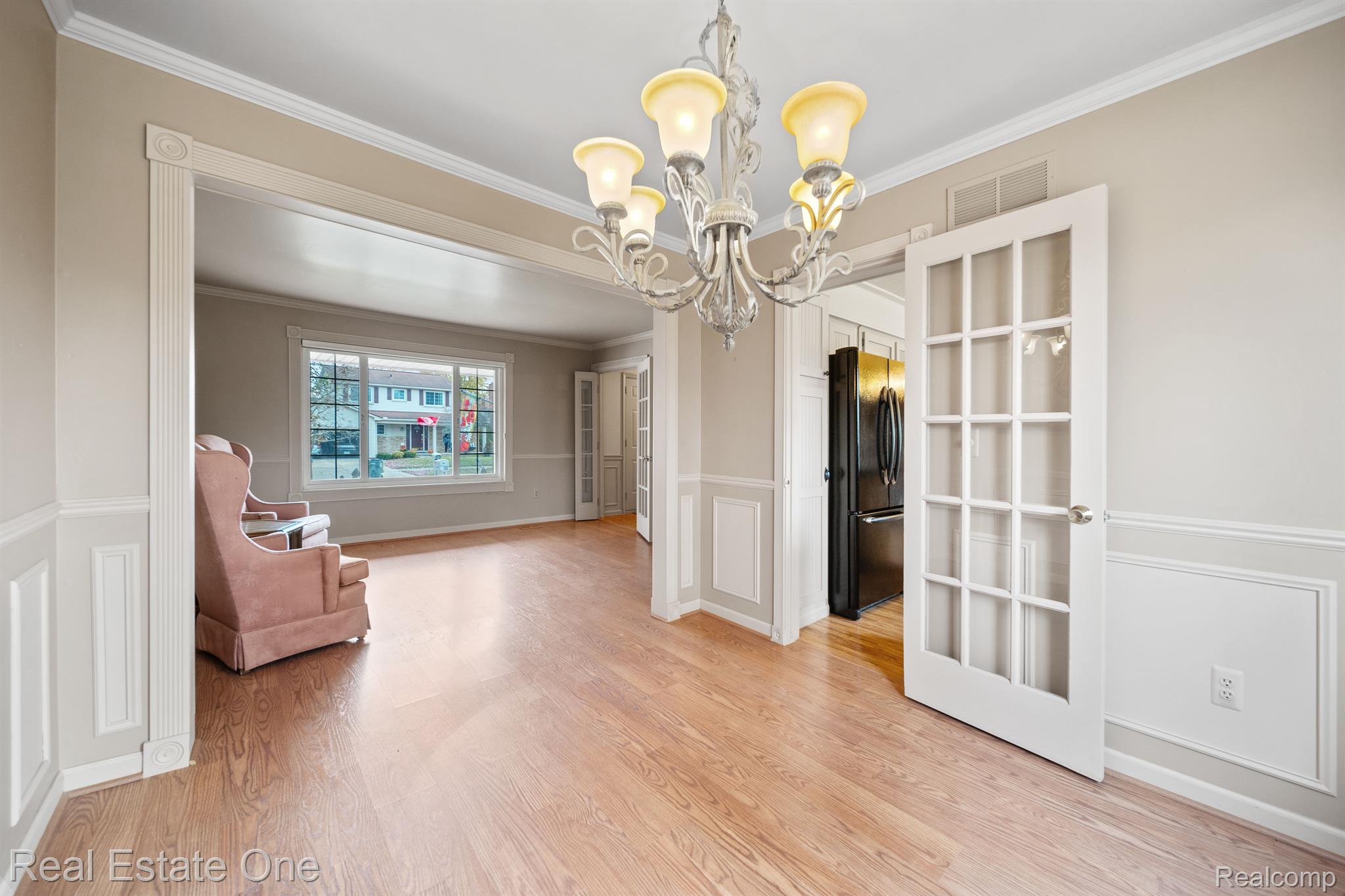 6055 PORTERIDGE Lane