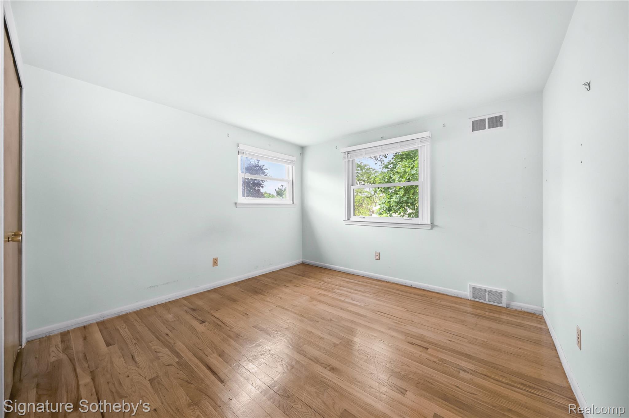 28988 Ramblewood Drive