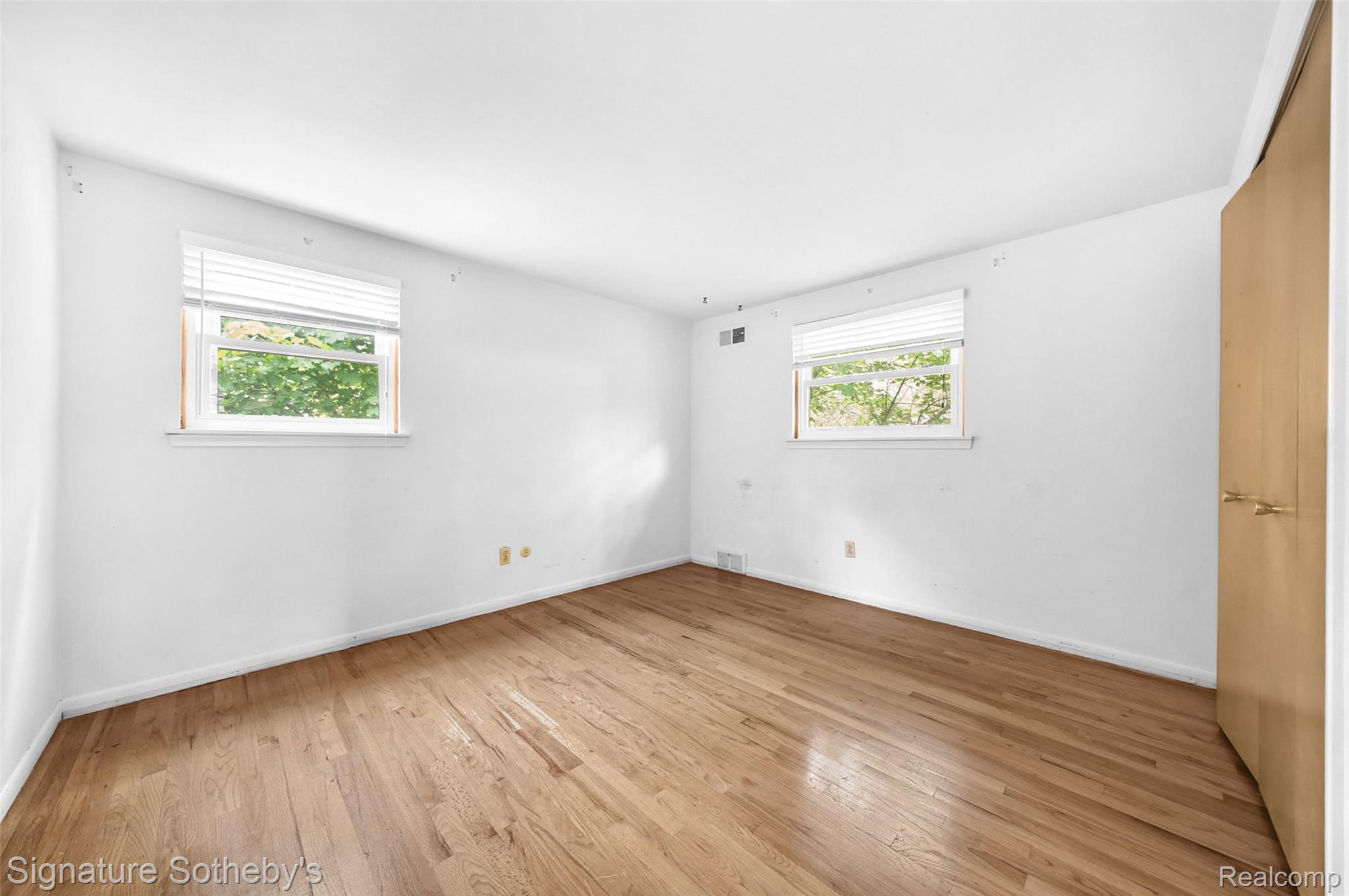 28988 Ramblewood Drive