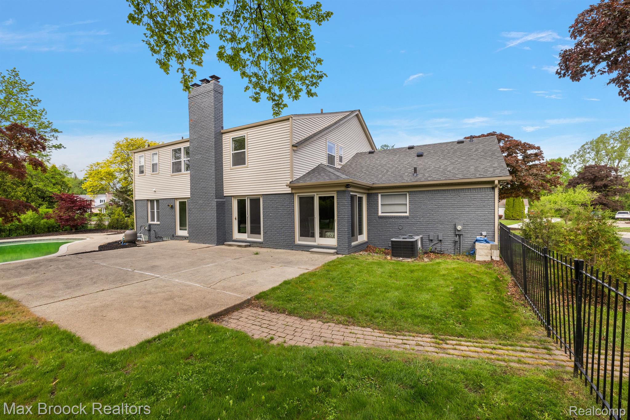 4573 Ranch Lane