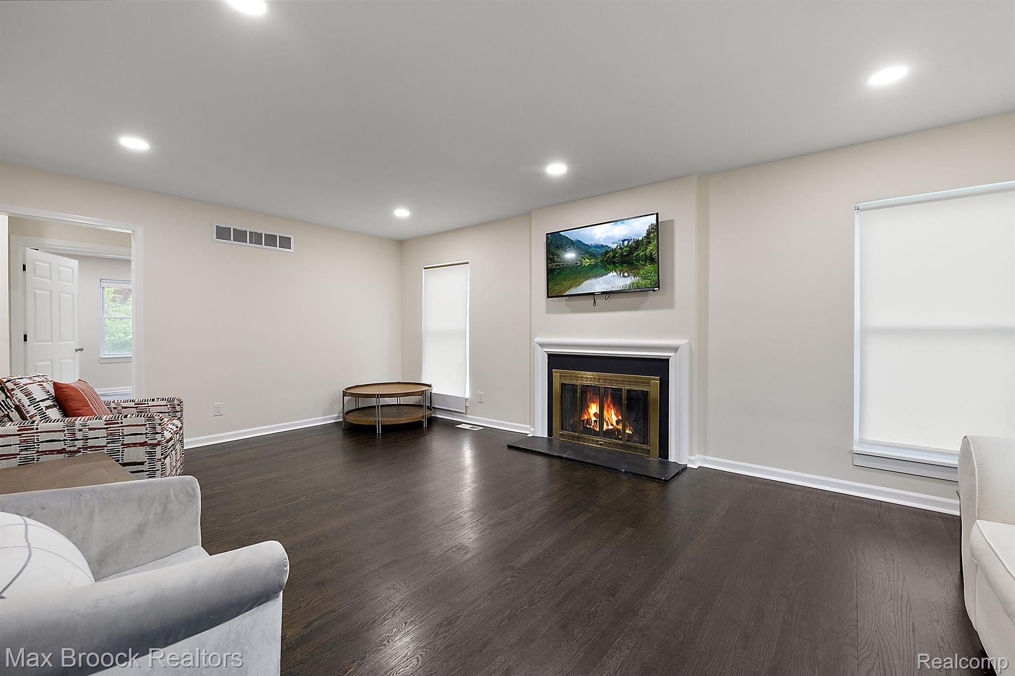 4573 Ranch Lane