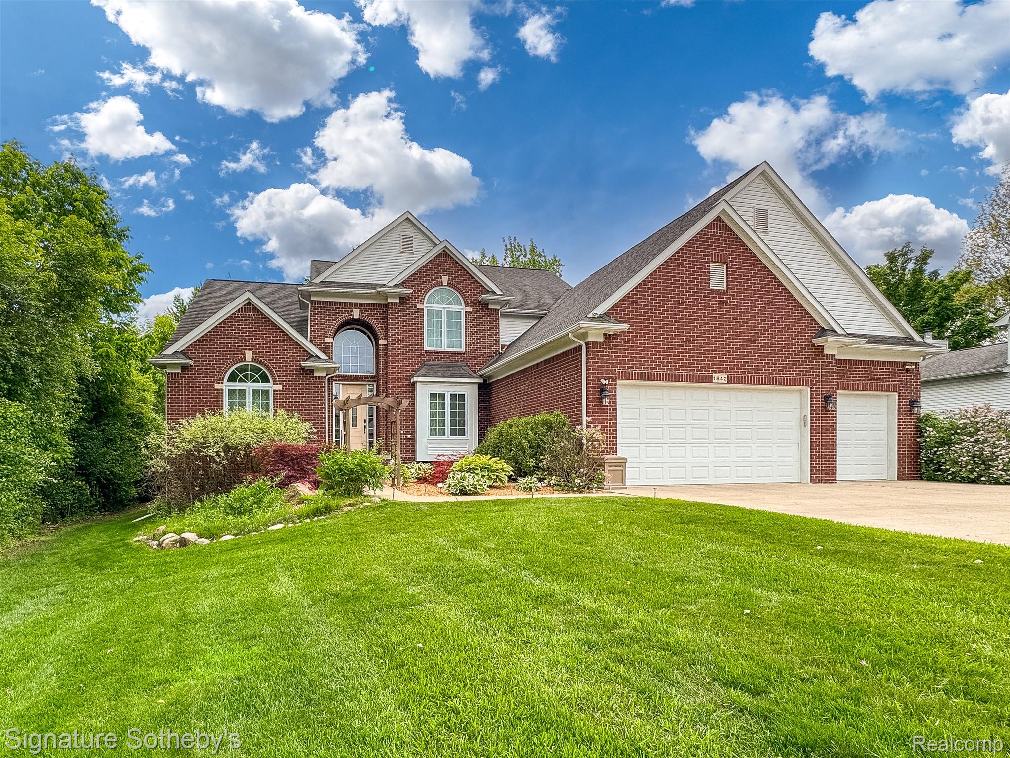 1842 Latimer Drive