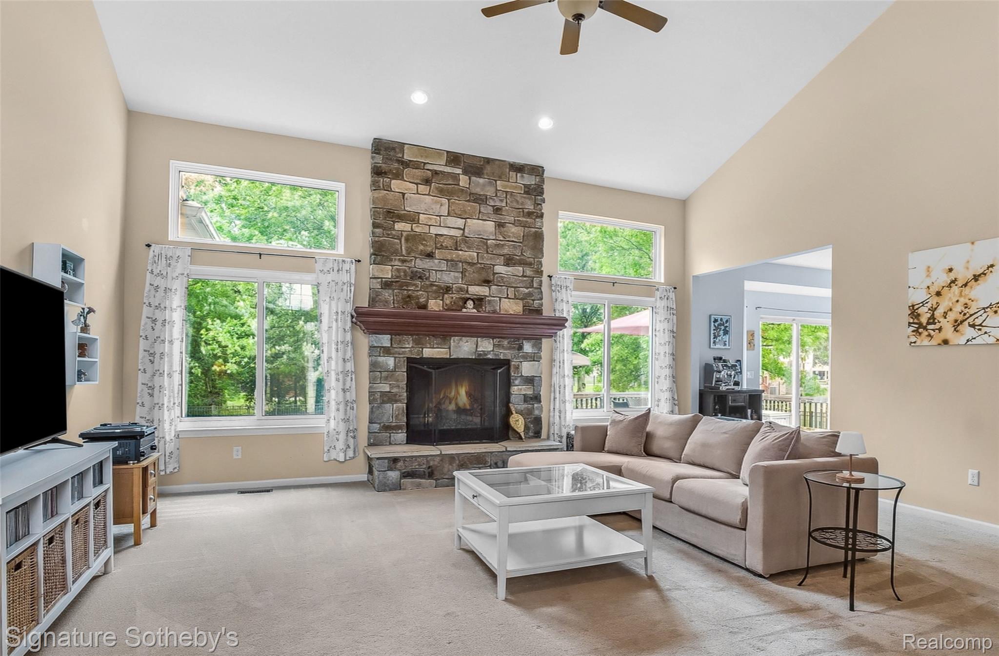 1842 Latimer Drive