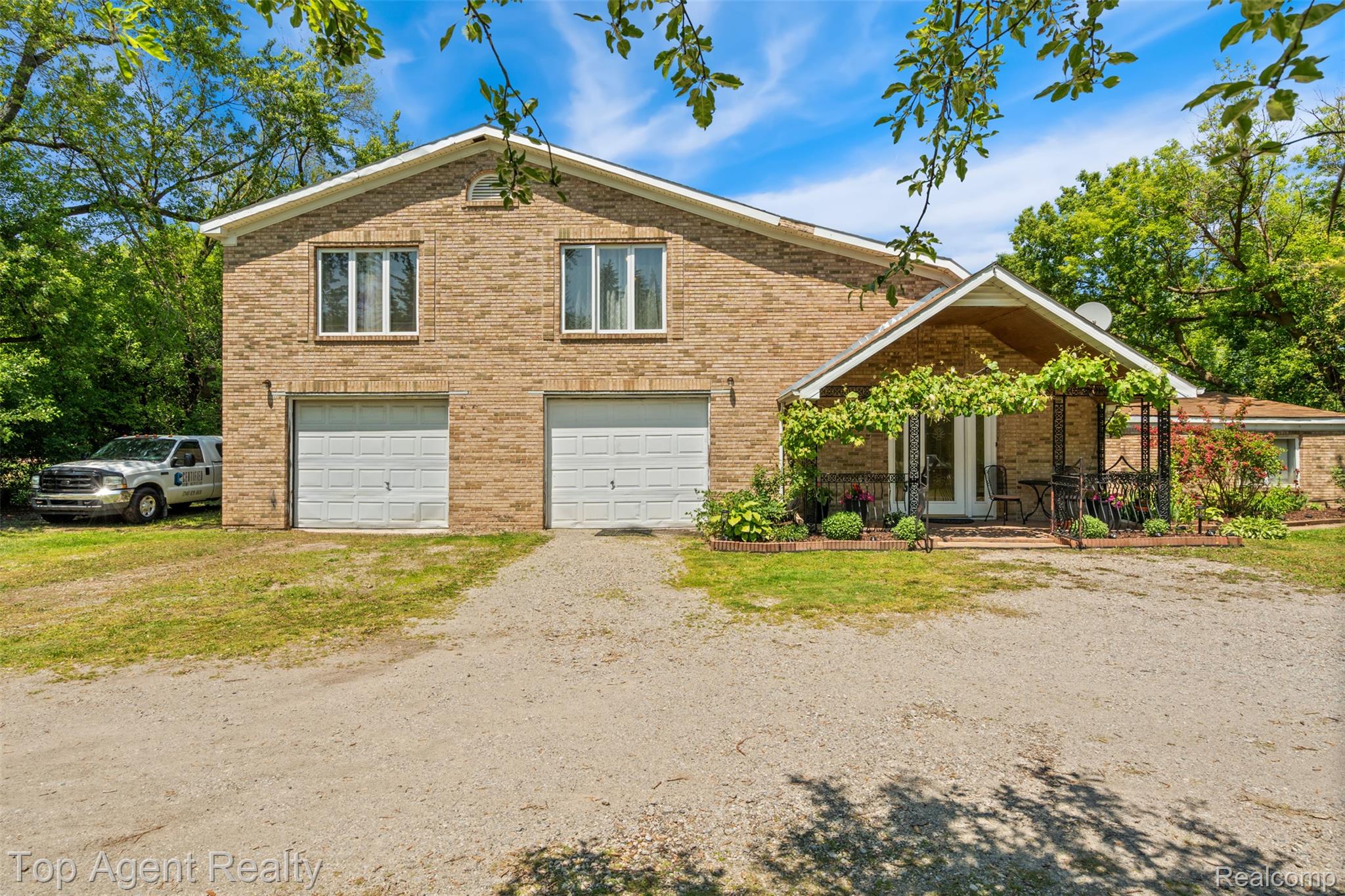1918 Muer Drive