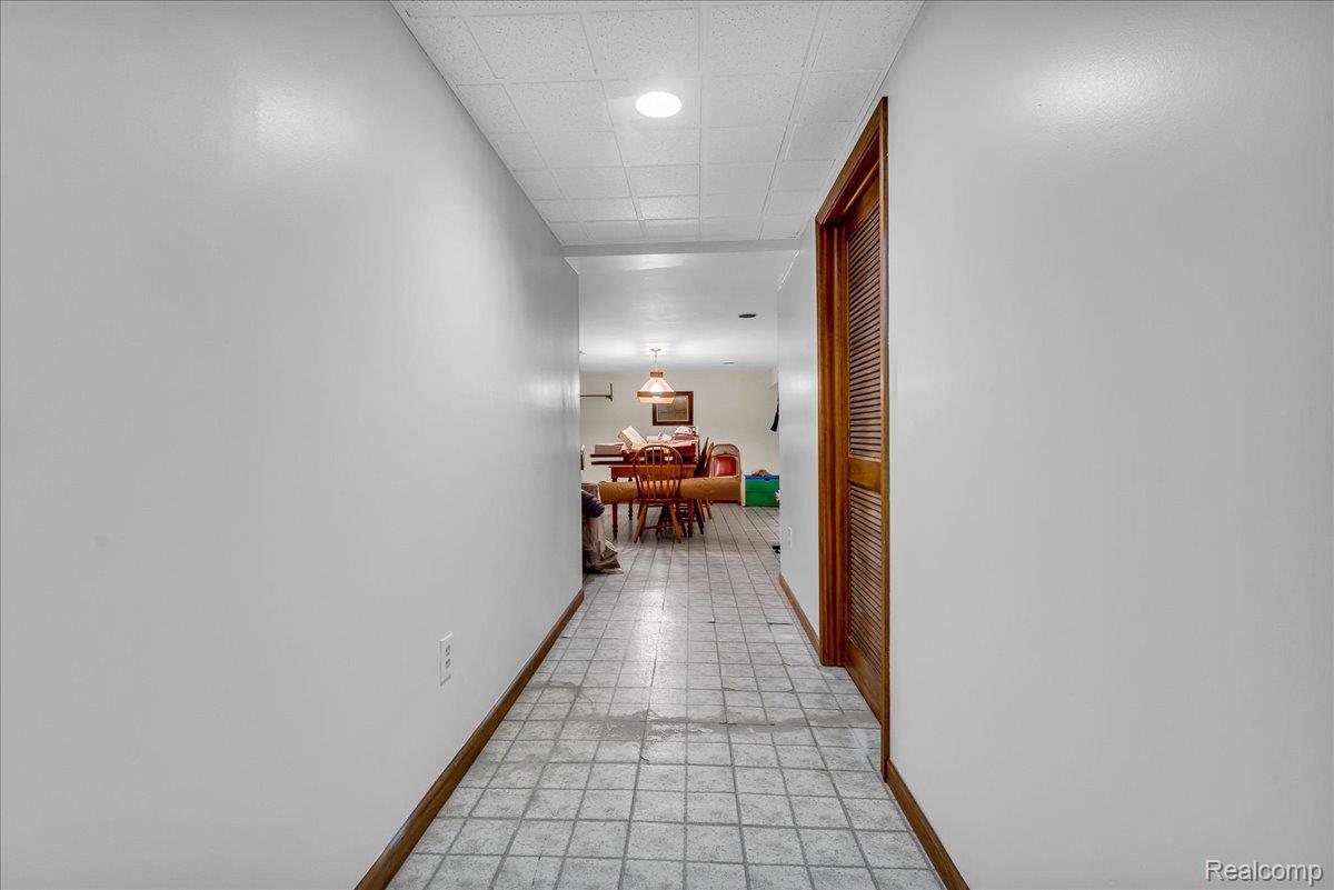 24842 White Plains Drive