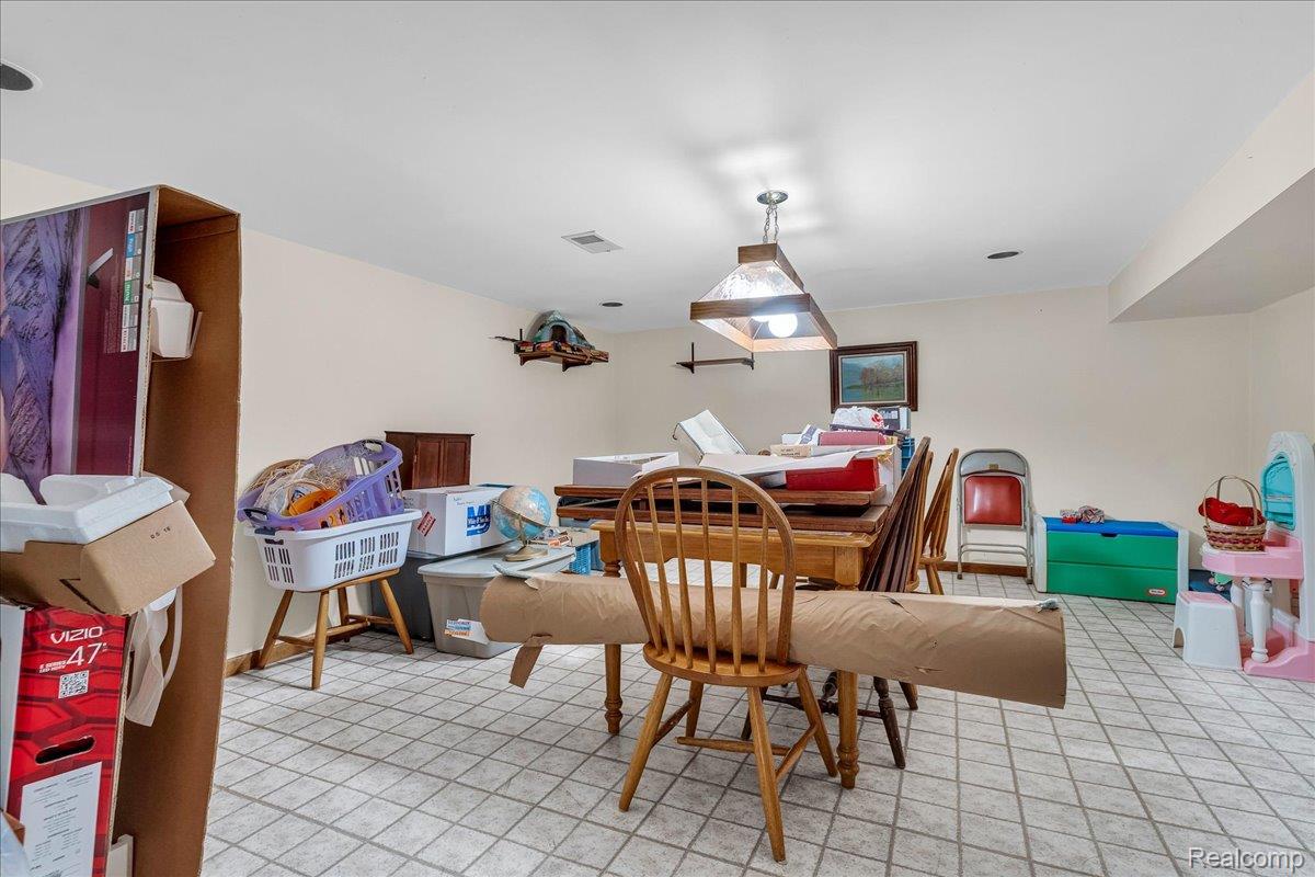 24842 White Plains Drive
