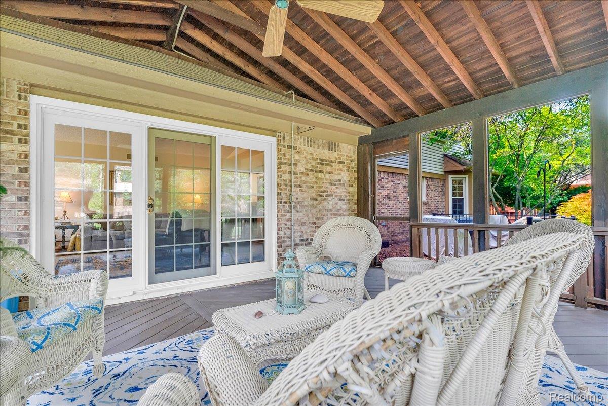 24842 White Plains Drive