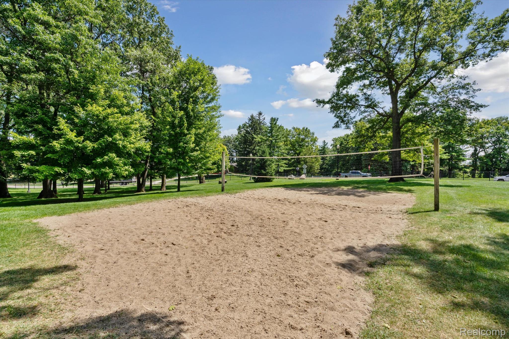 575 Thornehill Trail
