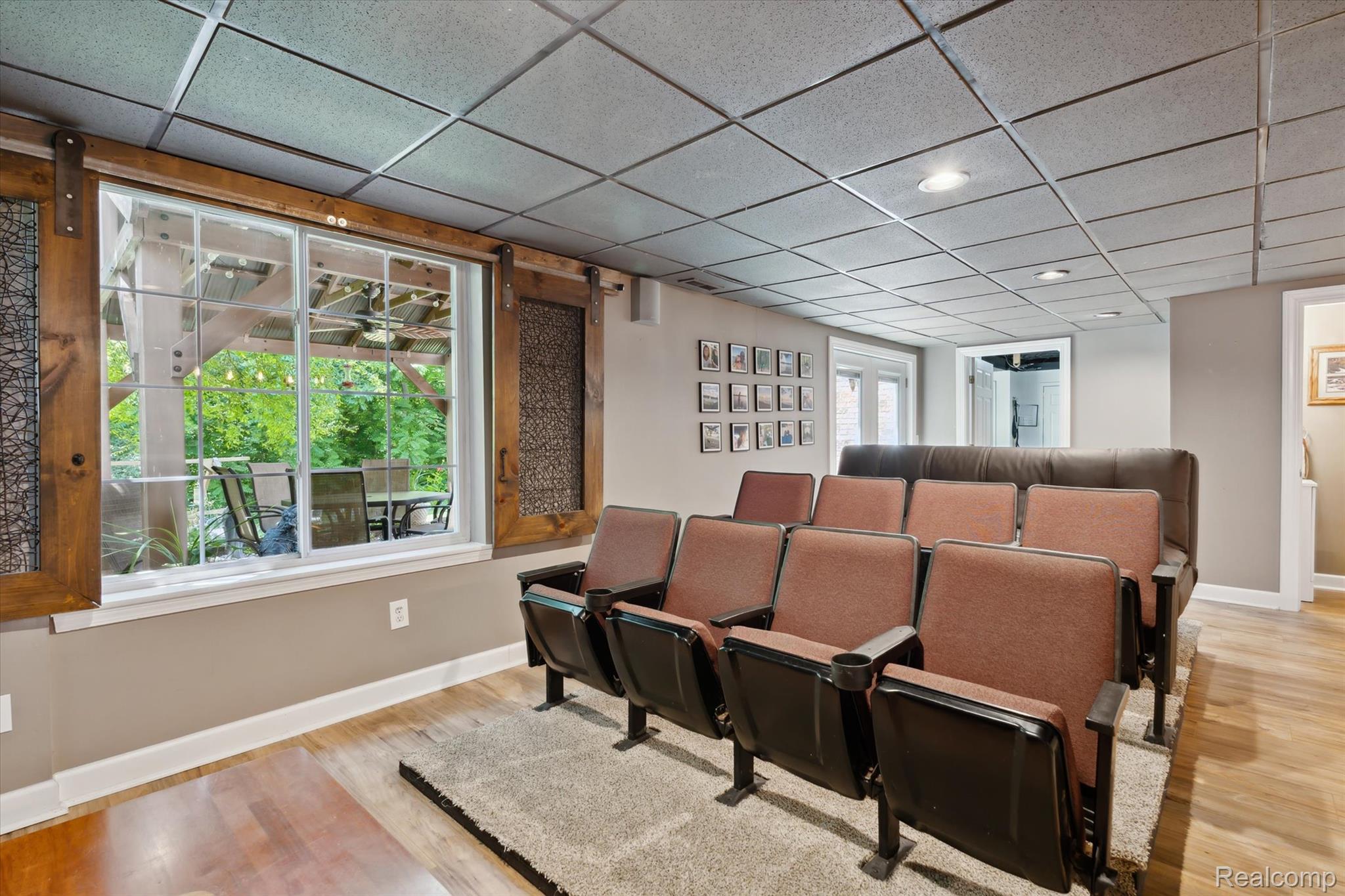 575 Thornehill Trail