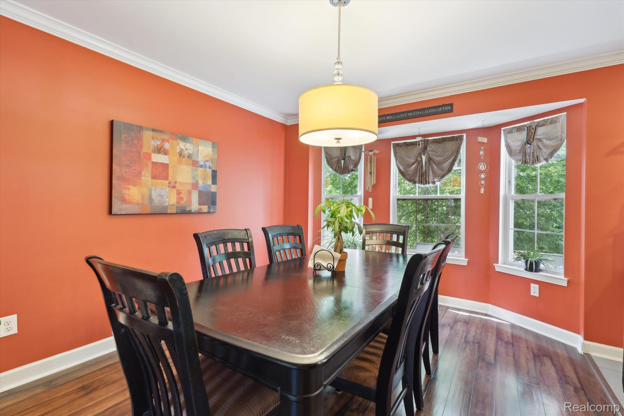 575 Thornehill Trail