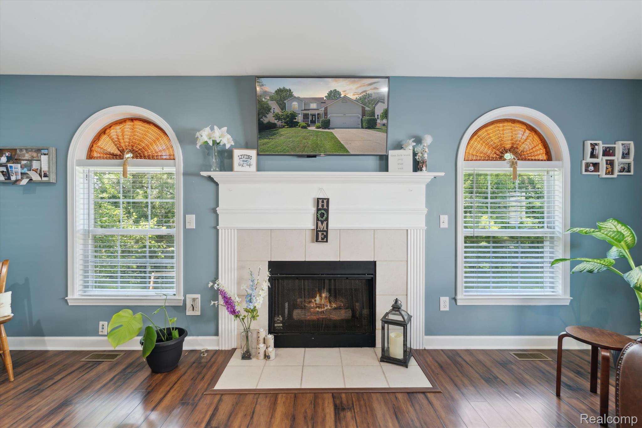 575 Thornehill Trail