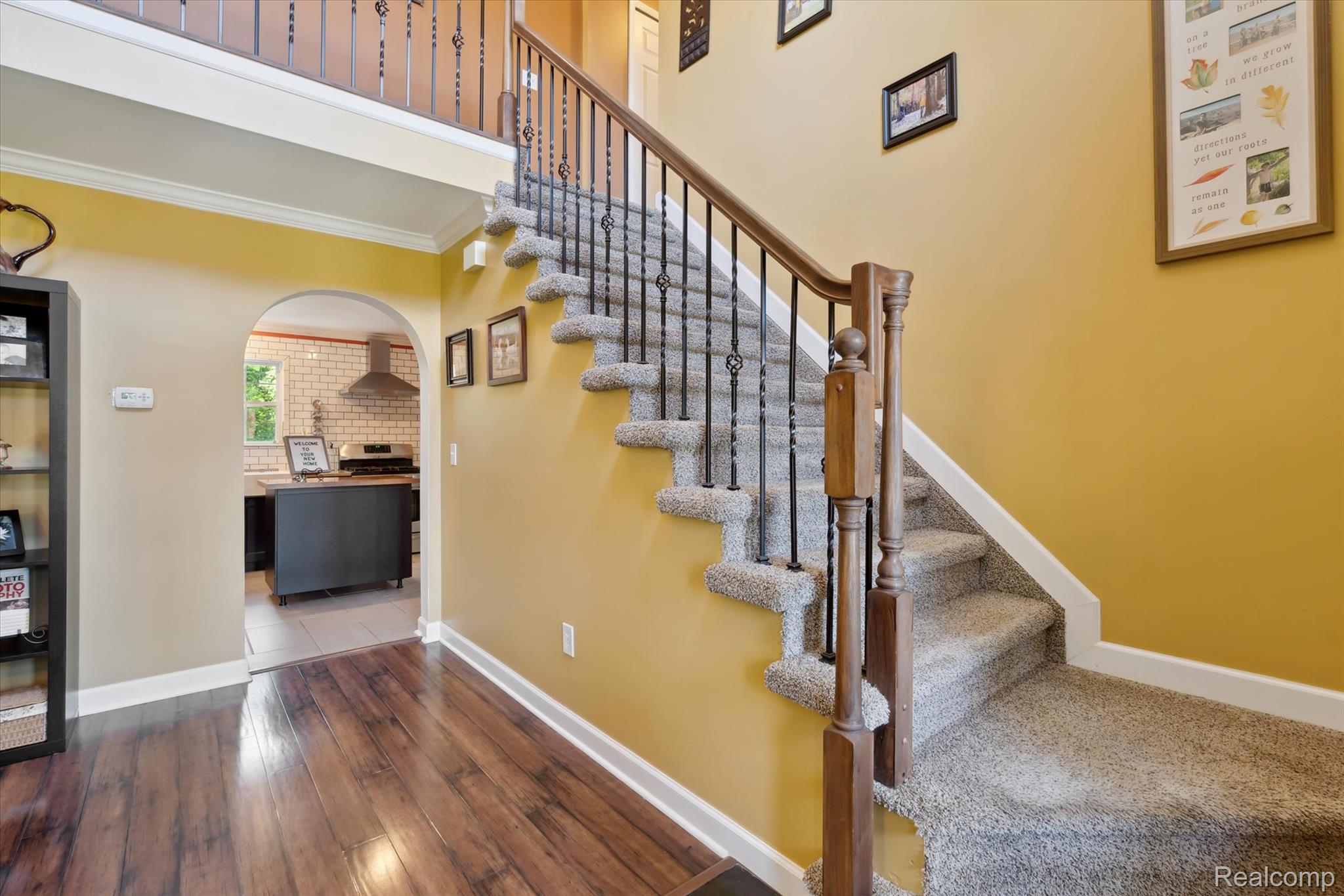 575 Thornehill Trail