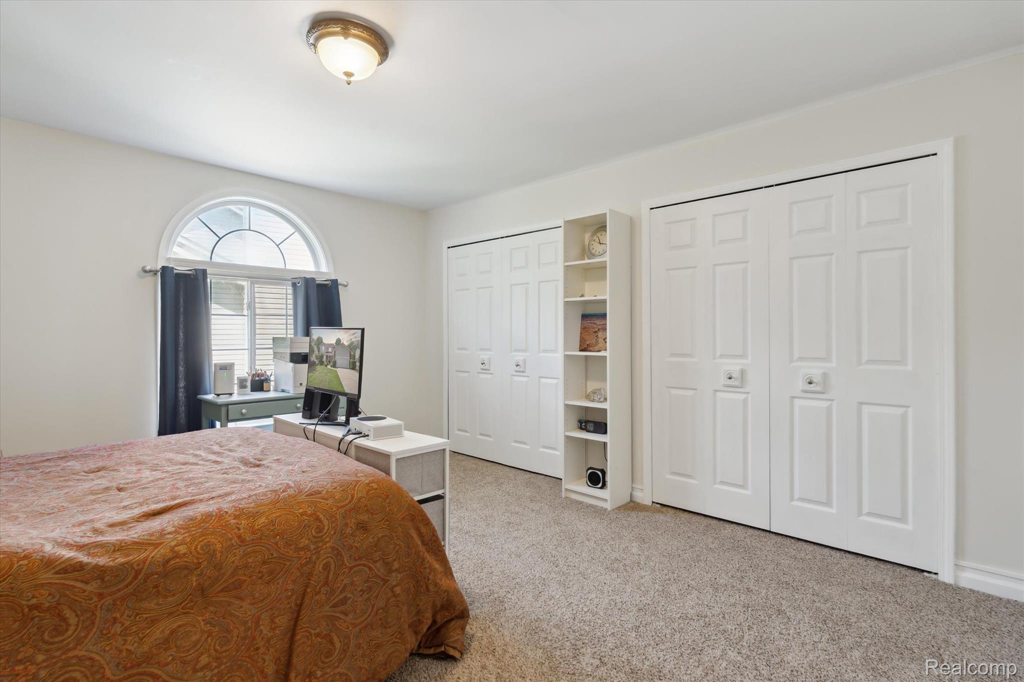 575 Thornehill Trail
