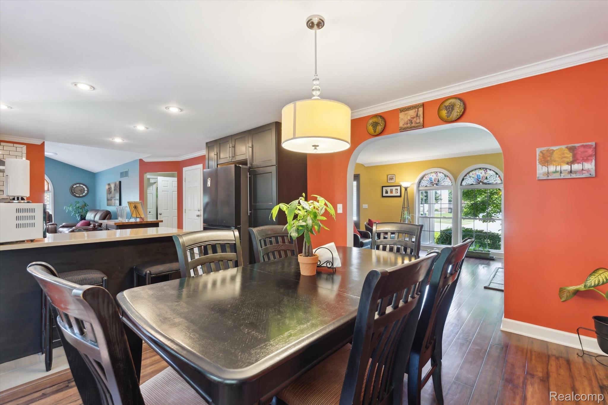 575 Thornehill Trail