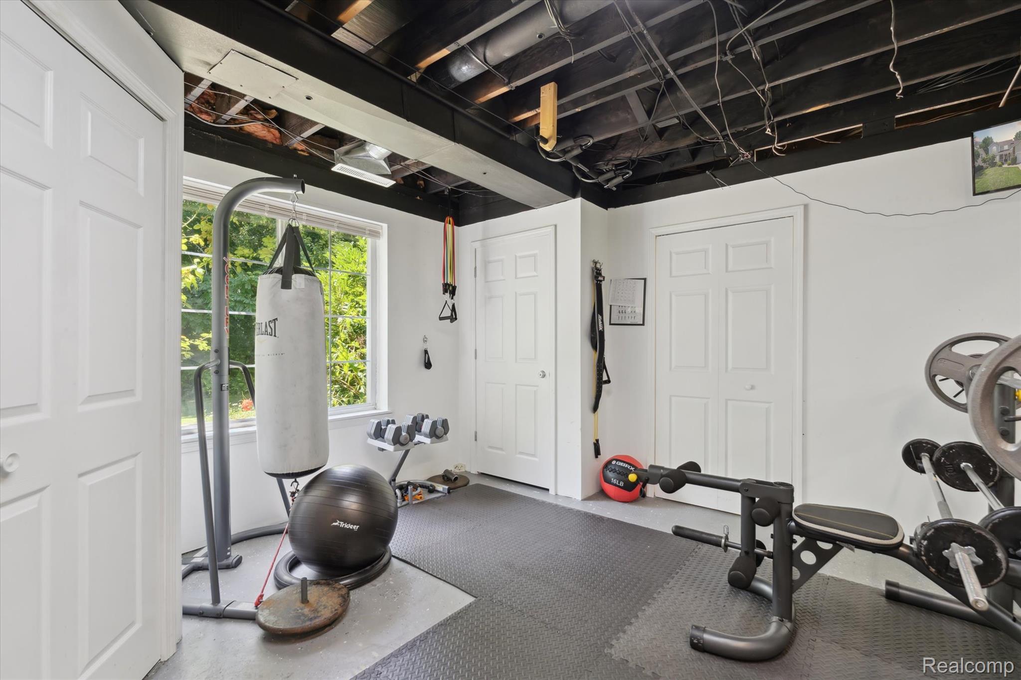 575 Thornehill Trail