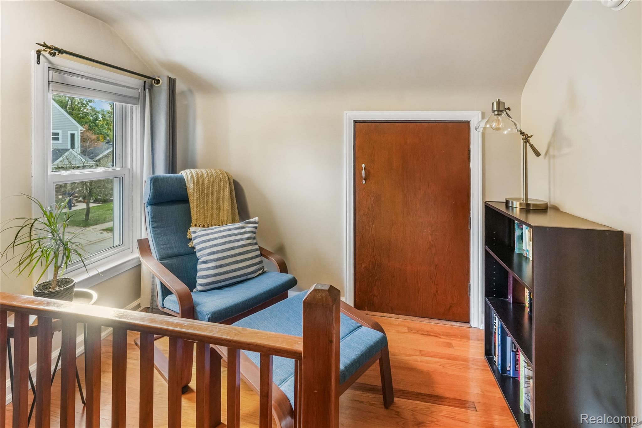 445 Linden Avenue