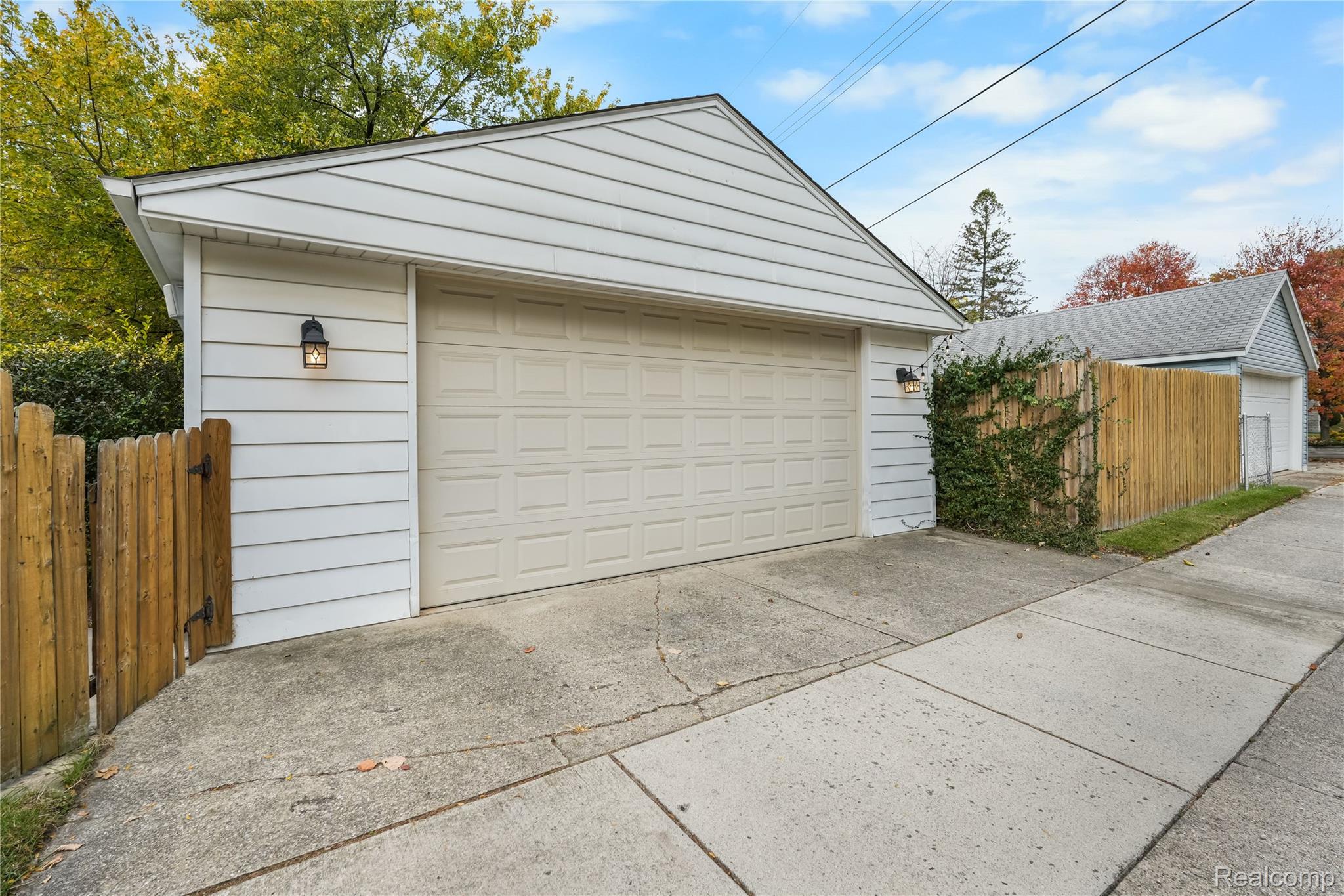 445 Linden Avenue