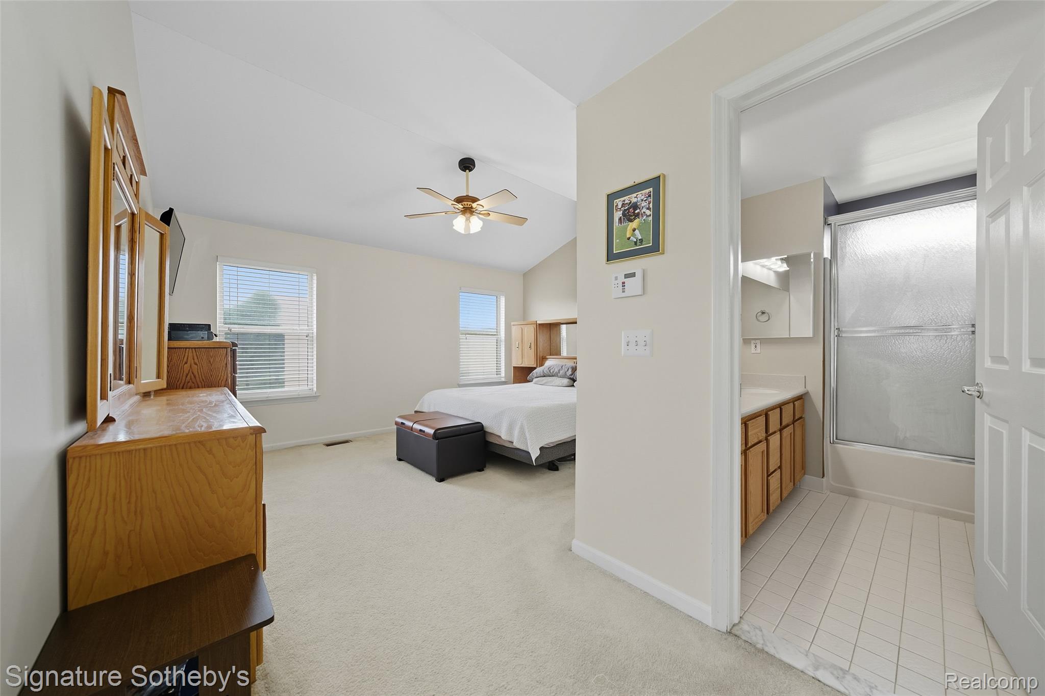 6833 Sadie Lane