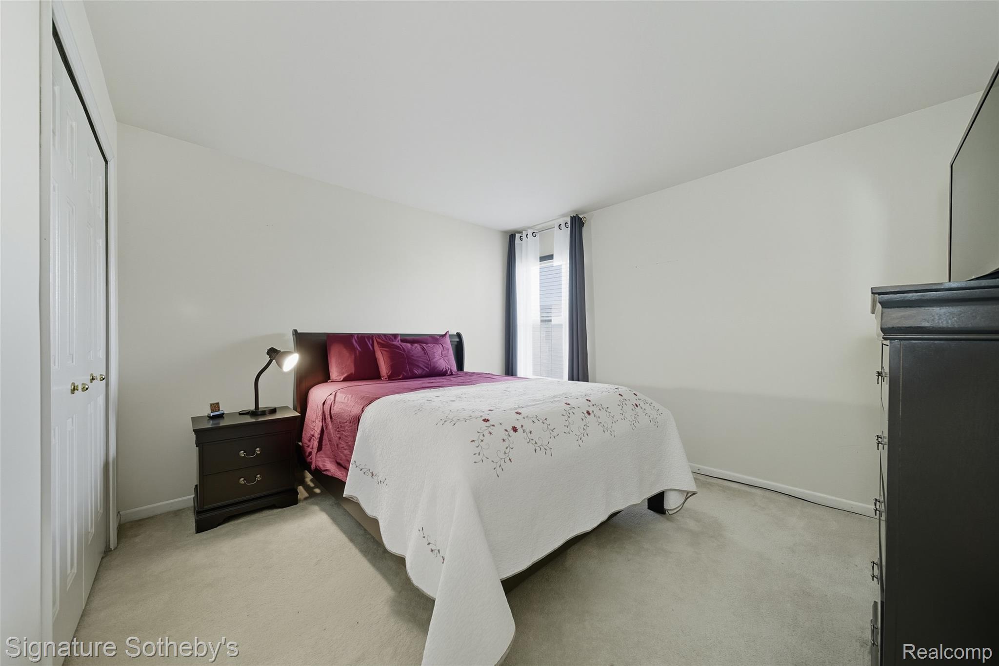 6833 Sadie Lane