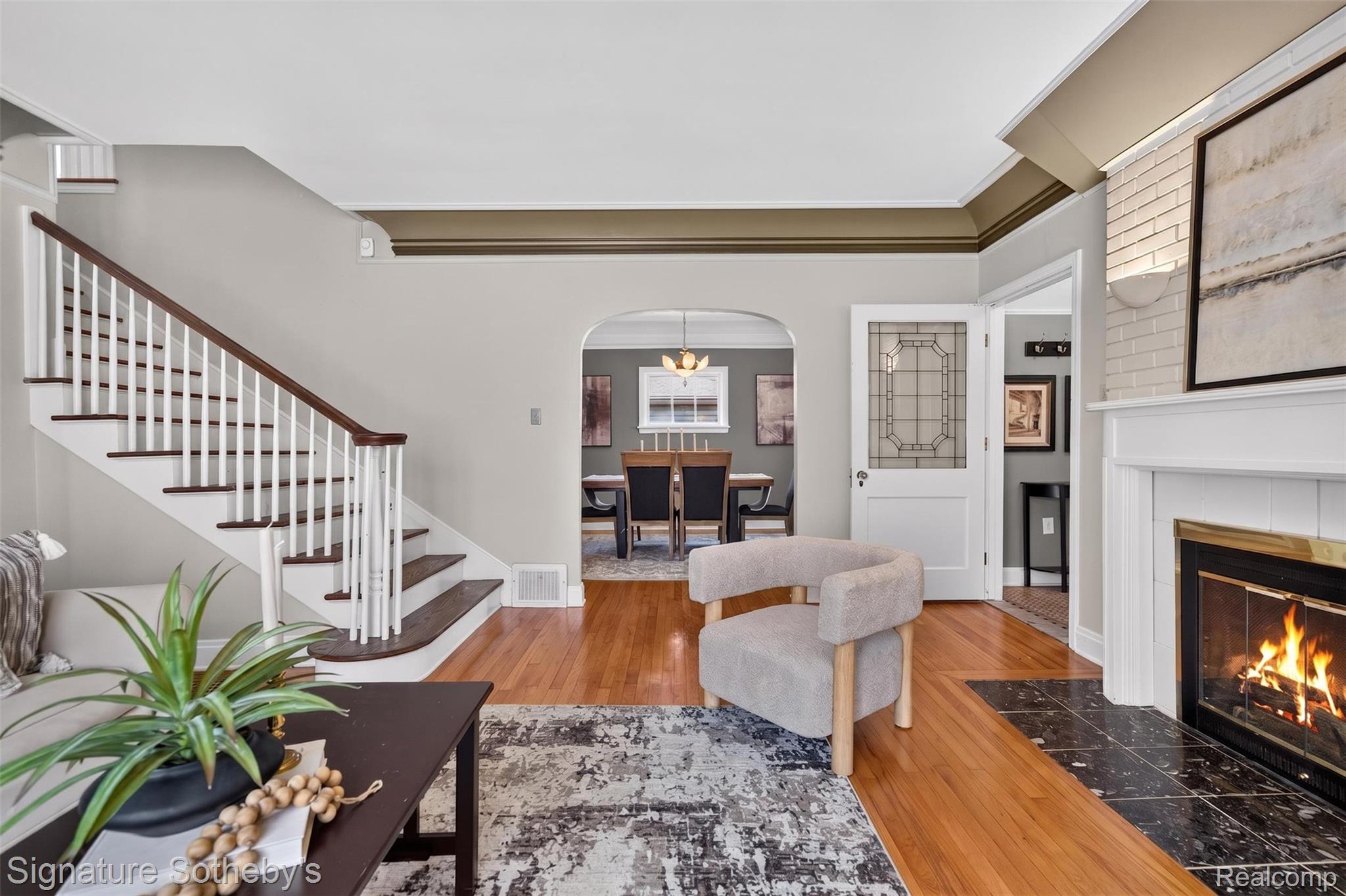 116 S Kenwood Avenue