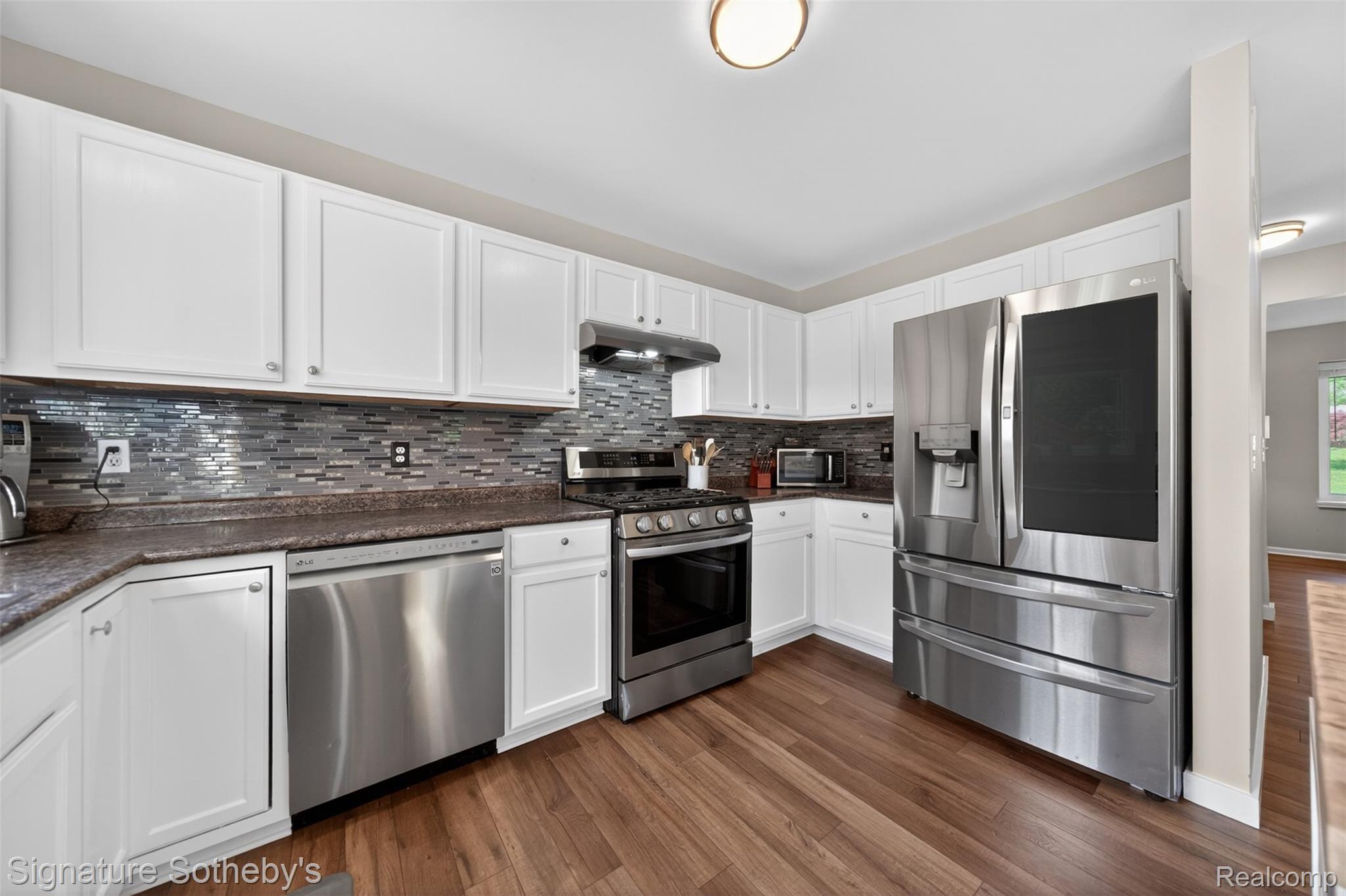 3332 Woodruff Meadows Court