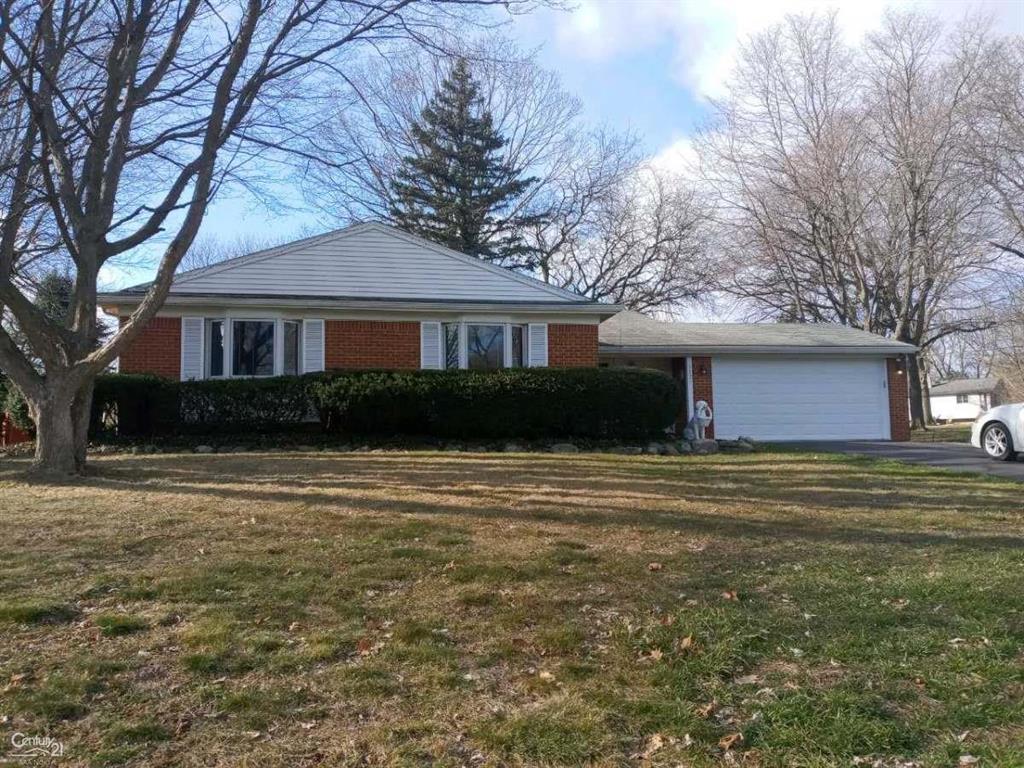 1151 Winchcombe Dr
