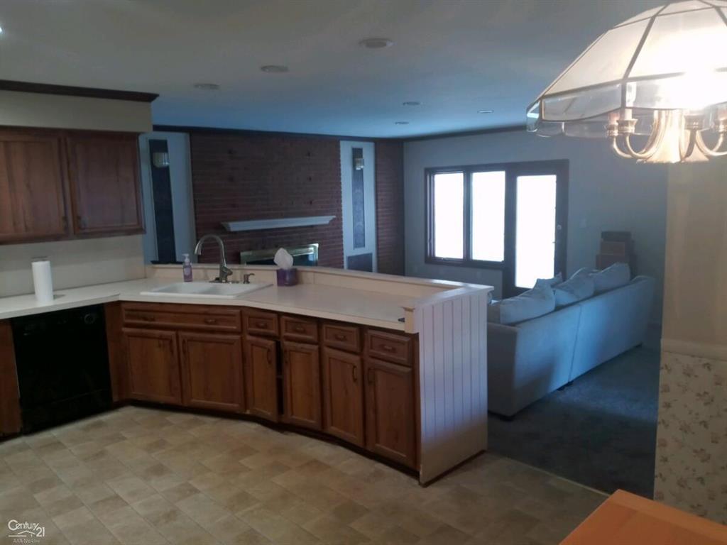 1151 Winchcombe Dr