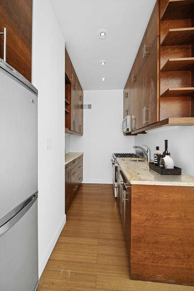 159 MADISON Avenue 9B