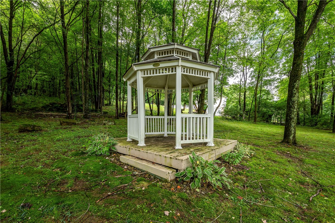 118 Hunter Ridge Road