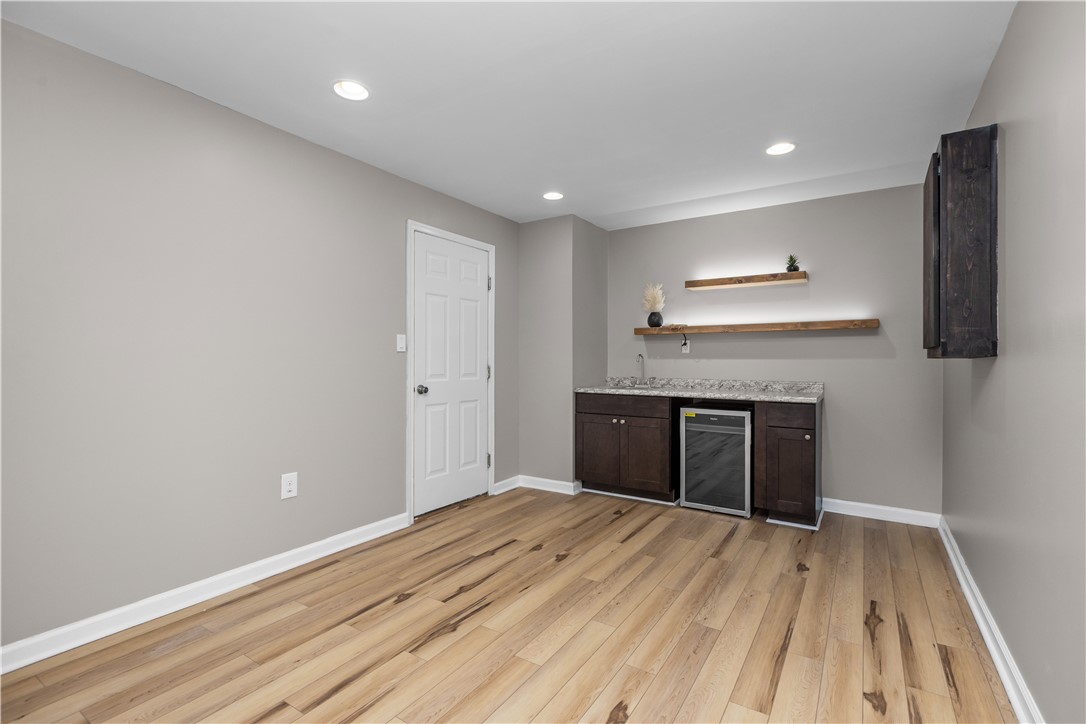 660 Village Green Blvd E