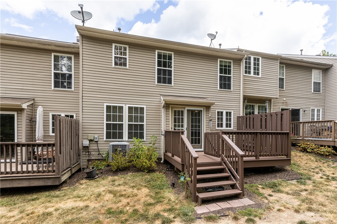 660 Village Green Blvd E