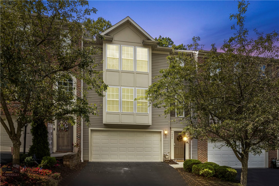 660 Village Green Blvd E