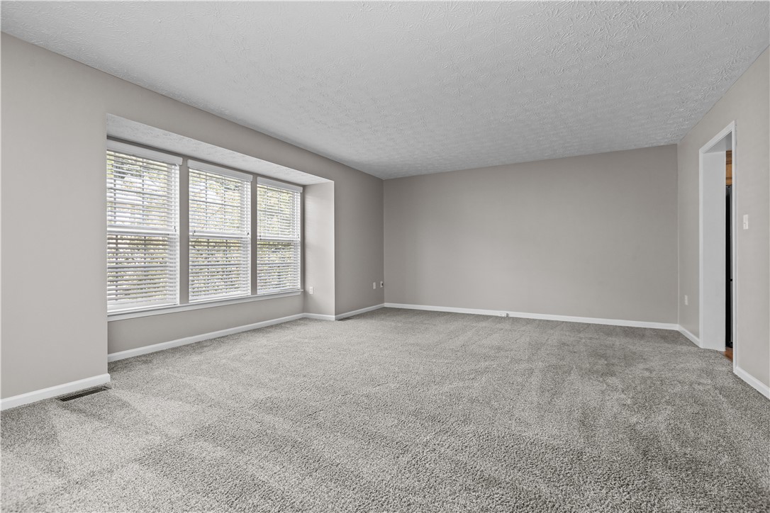 660 Village Green Blvd E