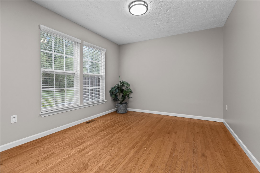 660 Village Green Blvd E