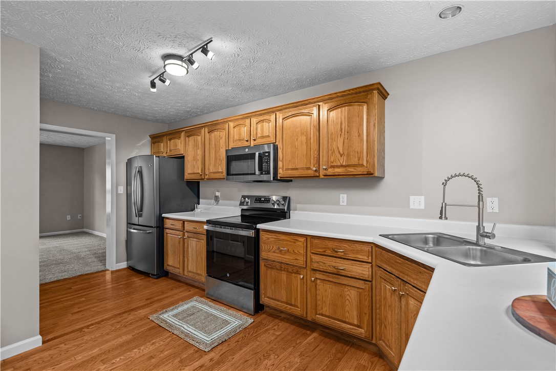 660 Village Green Blvd E