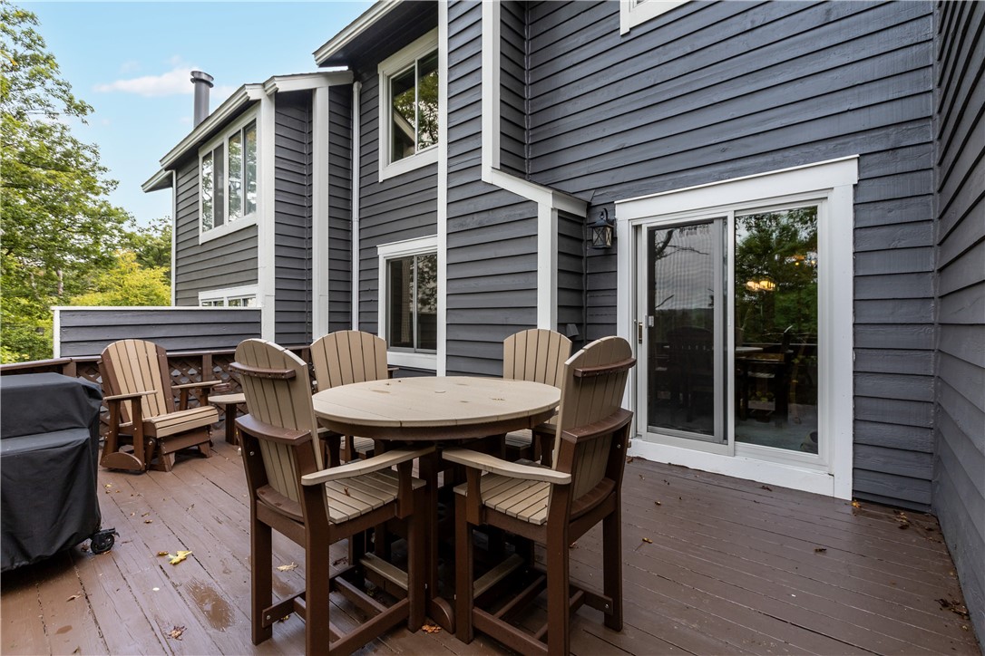 1812 Eagles Ridge Ct