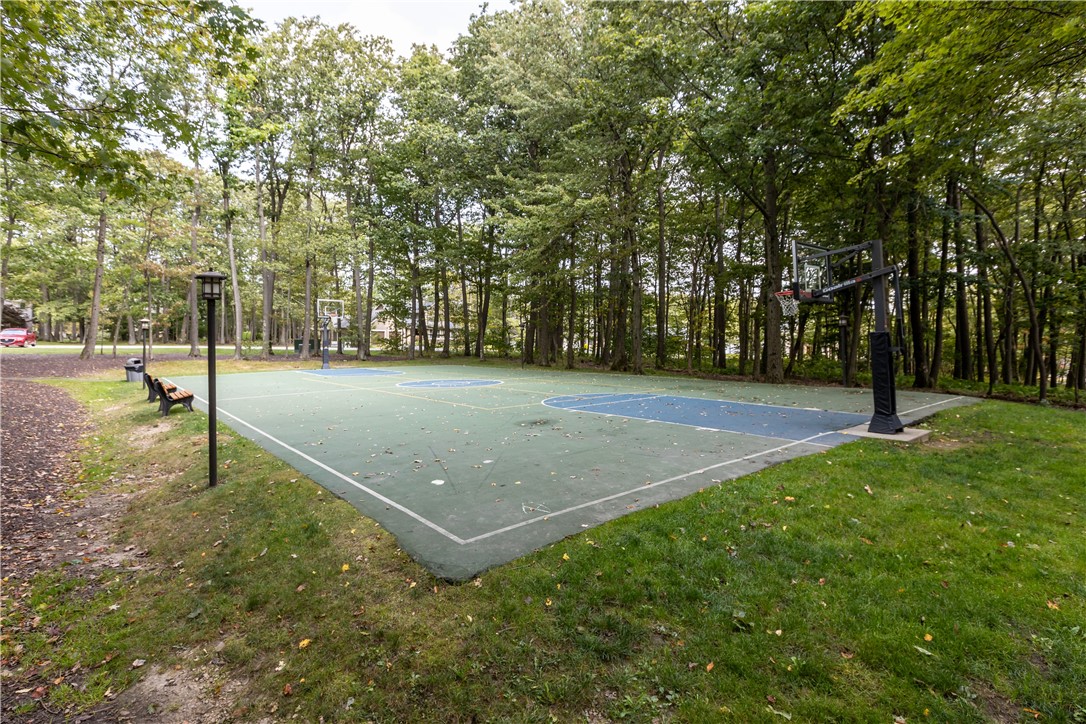 1812 Eagles Ridge Ct