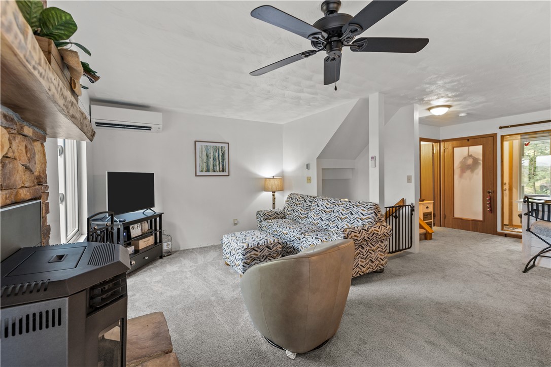 1812 Eagles Ridge Ct